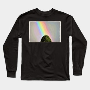 Rainbow / Maléa is looking for the goblin - children's book WolfArt Long Sleeve T-Shirt